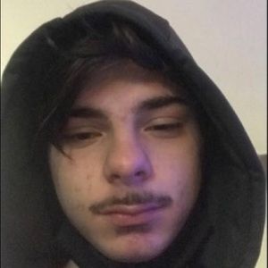 Meet your Posher, Lizzy